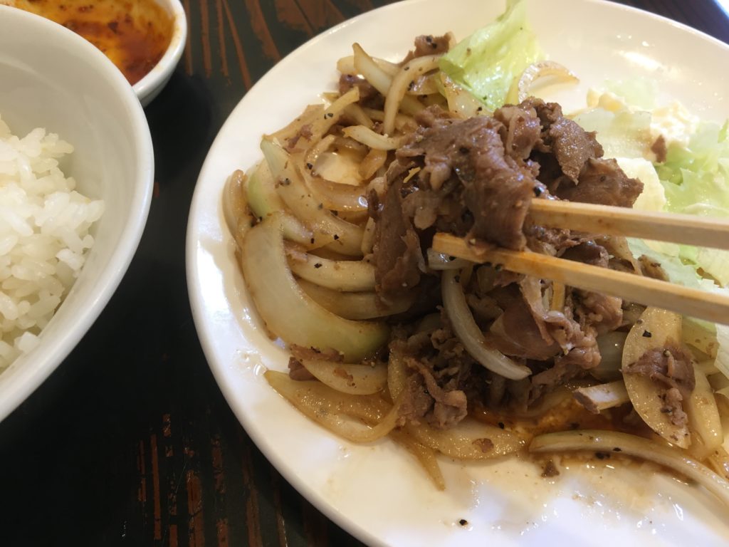 ラム肉の生姜焼きのアップ